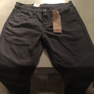 Men’s Straight SlimJeans